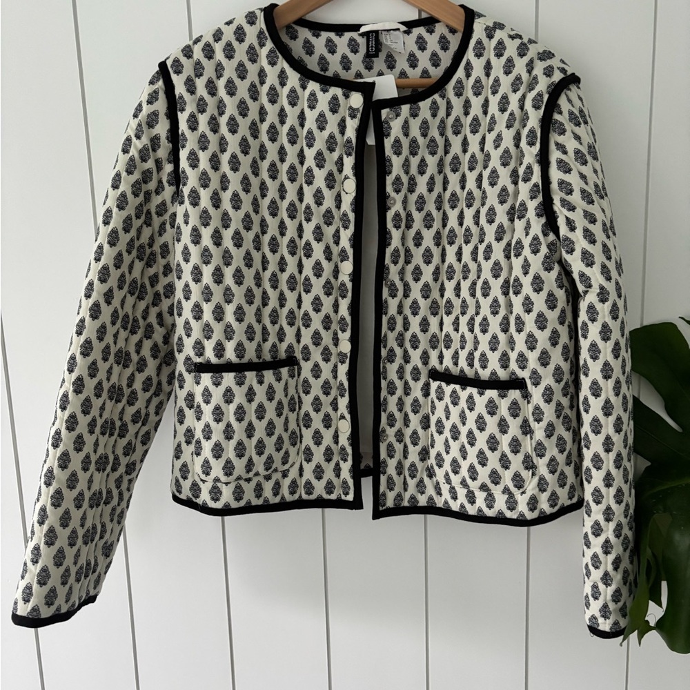 Divided Black and Cream Patterned quilted jacket - New with Tags